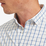 MoLo Mizzen+Main Leeward No Tuck Dress Shirt | Shop Apparel at ArcBest® Company Store